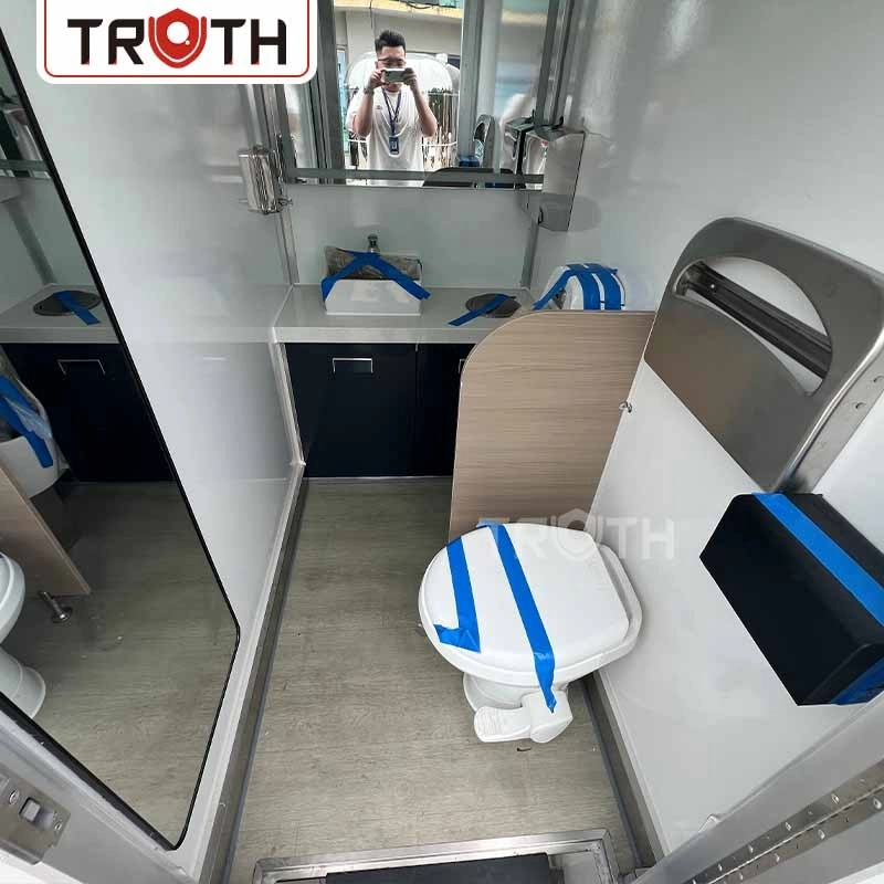 Portable Washroom Mobile Toilet Trailer Portable Washroom Mobile Toilet Trailer